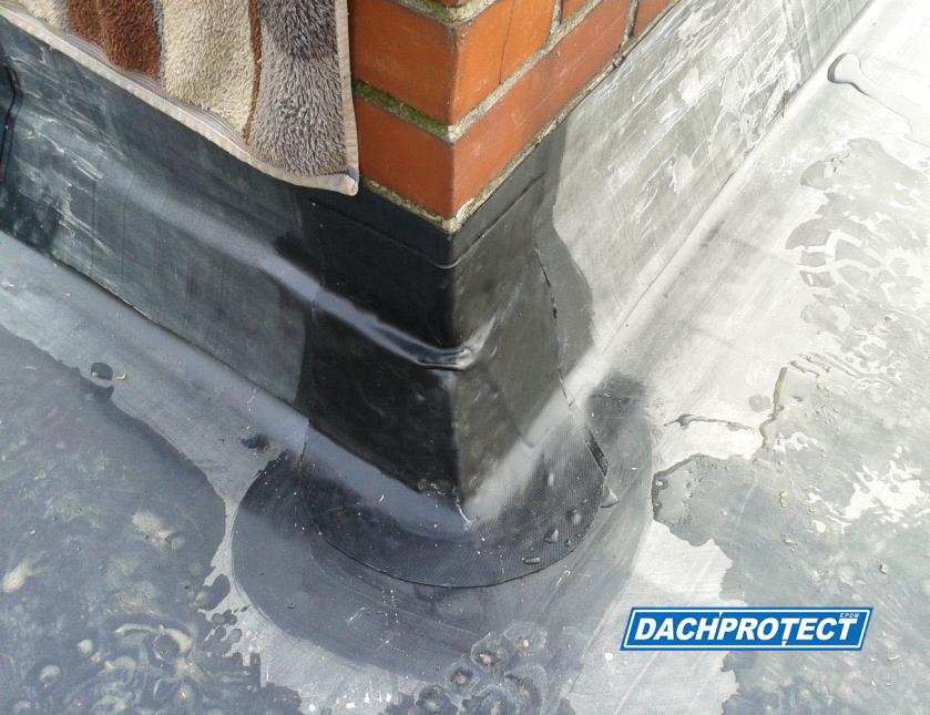 DACHPROTECT Form- & Abdeckband 46 cm breit (Rolle 15,2 m) DACHPROTECT Form- & Abdeckband 46 cm breit (Rolle 15,2 m)